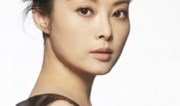 袁立再爆料娱乐圈,袁立再度爆料揭露行业黑幕