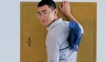 娱乐吃瓜小丫头是谁啊视频,她是如何成为网络红人的？