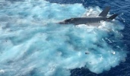 爆料美国坠机视频真实,现场视频真实还原惊心动魄瞬间