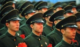 英国退役军官爆料视频,揭秘军事秘密与真实战争真相